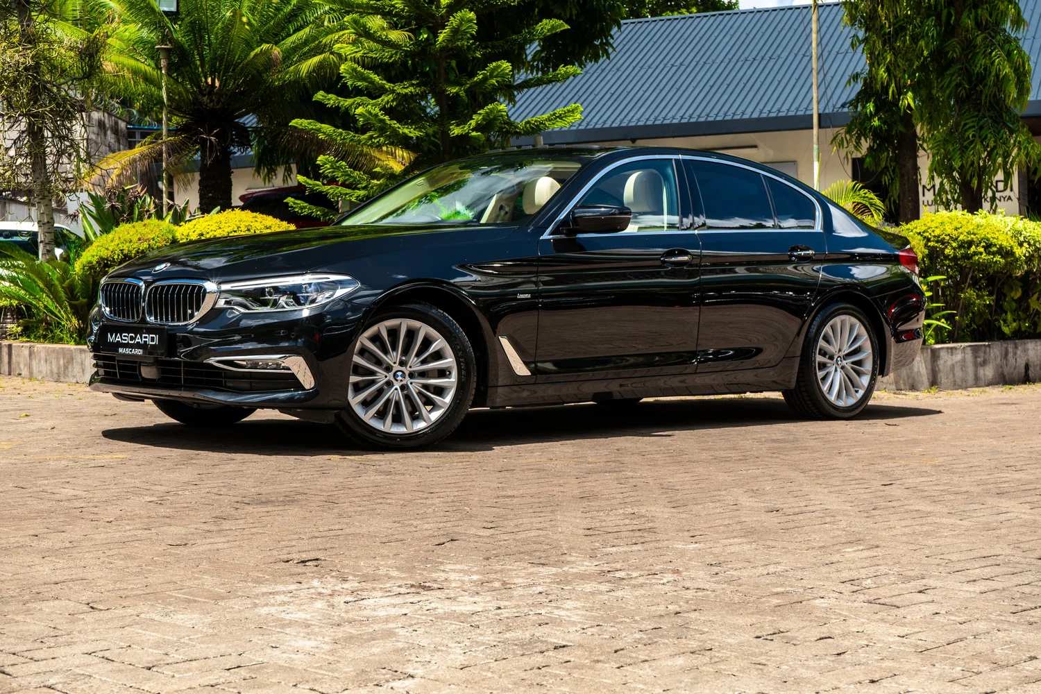 BMW 530i